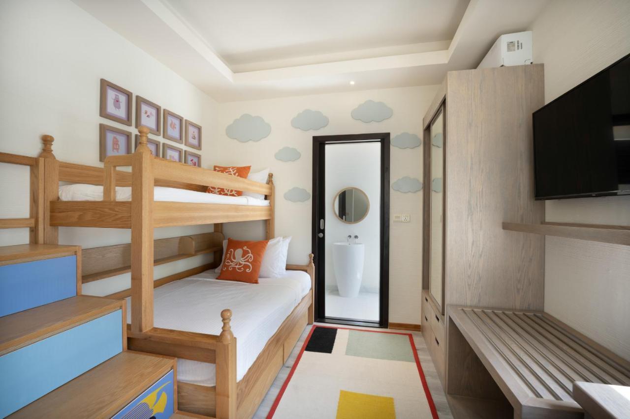 Oblu Xperience Ailafushi Hotel Мале Екстериор снимка